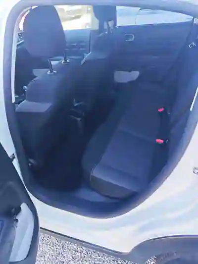 Citroën C3 2023 - 13950 EUR, 54500 km - 54500km - foto 5 de 6