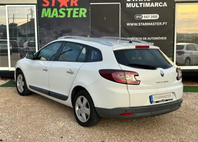 Renault Mégane 2009 - 5250 EUR, 266113 km - AUTO.MOTO.pt - 266113km - foto 6 de 18
