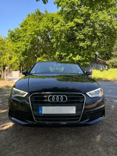 Audi A3 Limousine 2014 - 17000 EUR, 149000 km - AUTO.MOTO.pt - 149000km - foto 2 de 27