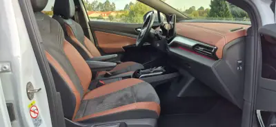 Volkswagen ID.5 2023 - 35750 EUR, 57000 km - AUTO.MOTO.pt - 57000km - foto 21 de 28