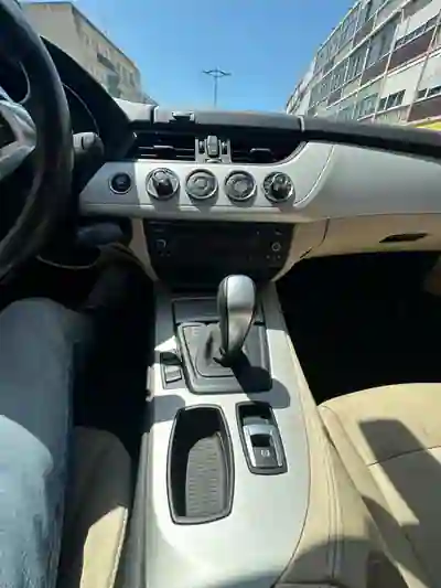 BMW Z4 2010 - 19500 EUR, 69000 km - AUTO.MOTO.pt - 69000km - foto 9 de 10