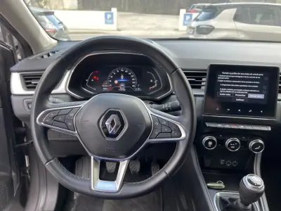 Renault Captur 2023 - 17399 EUR, 88500 km - AUTO.MOTO.pt - 88500km - foto 10 de 16