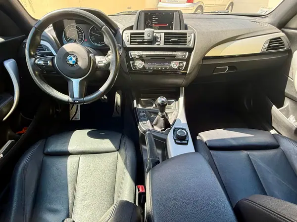 BMW 220 2015 - 15200 EUR, 201000 km - 201000km - foto 8 de 11