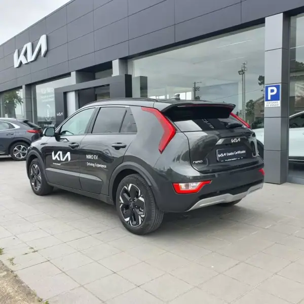 Kia e-Niro 2023 - 34990 EUR, 23490 km - AUTO.MOTO.pt - 23490km - foto 9 de 34
