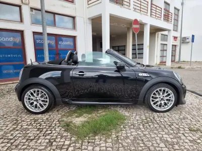 MINI Roadster 2012 - 14950 EUR, 117000 km - AUTO.MOTO.pt - 117000km - foto 4 de 30