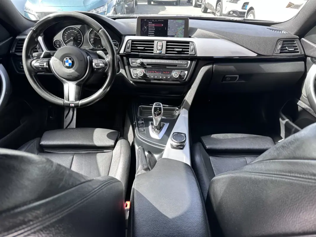 BMW 420 Gran Coupé 2015 - 19500 EUR, 230000 km - AUTO.MOTO.pt - 230000km - foto 24 de 54