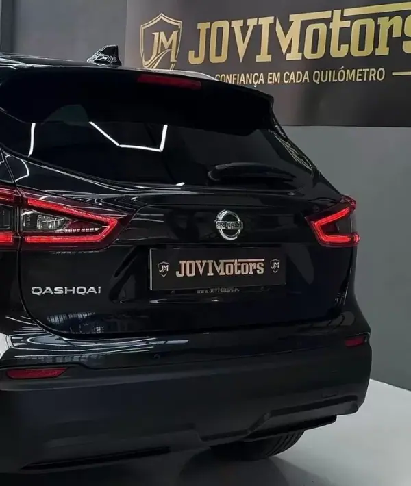 Nissan Qashqai 2018 - 15950 EUR, 158434 km - AUTO.MOTO.pt - 158434km - foto 16 de 27