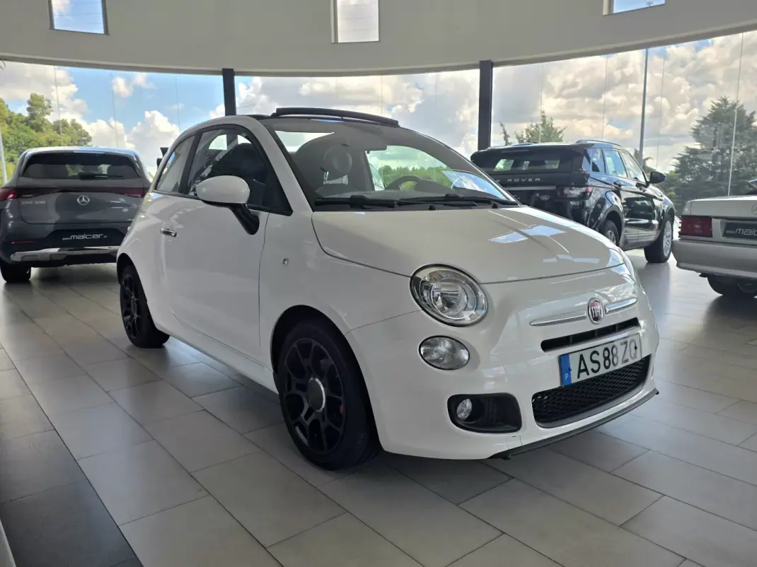 Fiat 500C 2014 - 9990 EUR, 69691 km - AUTO.MOTO.pt - 69691km - foto 12 de 38