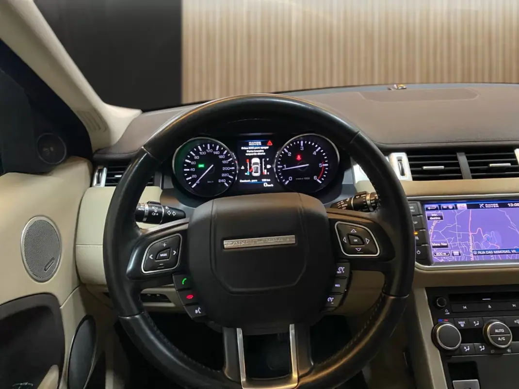 Land Rover Range Rover Evoque 2013 - 17950 EUR, 235847 km - 235847km - foto 10 de 20