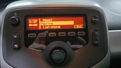 Citroën C1 2016 - 8990 EUR, 84000 km - AUTO.MOTO.pt - 84000km - foto 12 de 25