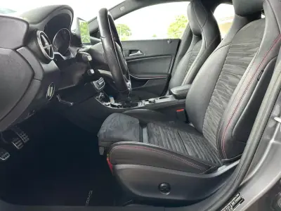 Mercedes-Benz CLA 200 2016 - 21900 EUR, 163435 km - AUTO.MOTO.pt - 163435km - foto 14 de 32