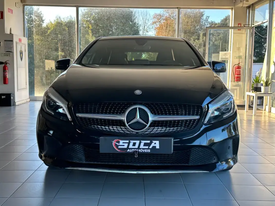 Mercedes-Benz A 180 2015 - 16690 EUR, 178000 km - 178000km - foto 2 de 26
