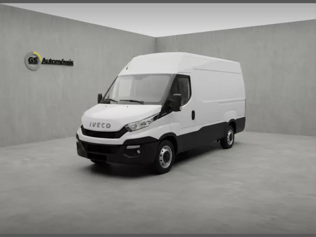Iveco 2015 - 13500 EUR, 240000 km - AUTO.MOTO.pt - 240000km - foto 1 de 9