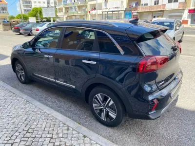 Kia Niro 2019 - 17250 EUR, 15900 km - AUTO.MOTO.pt - 15900km - foto 6 de 17