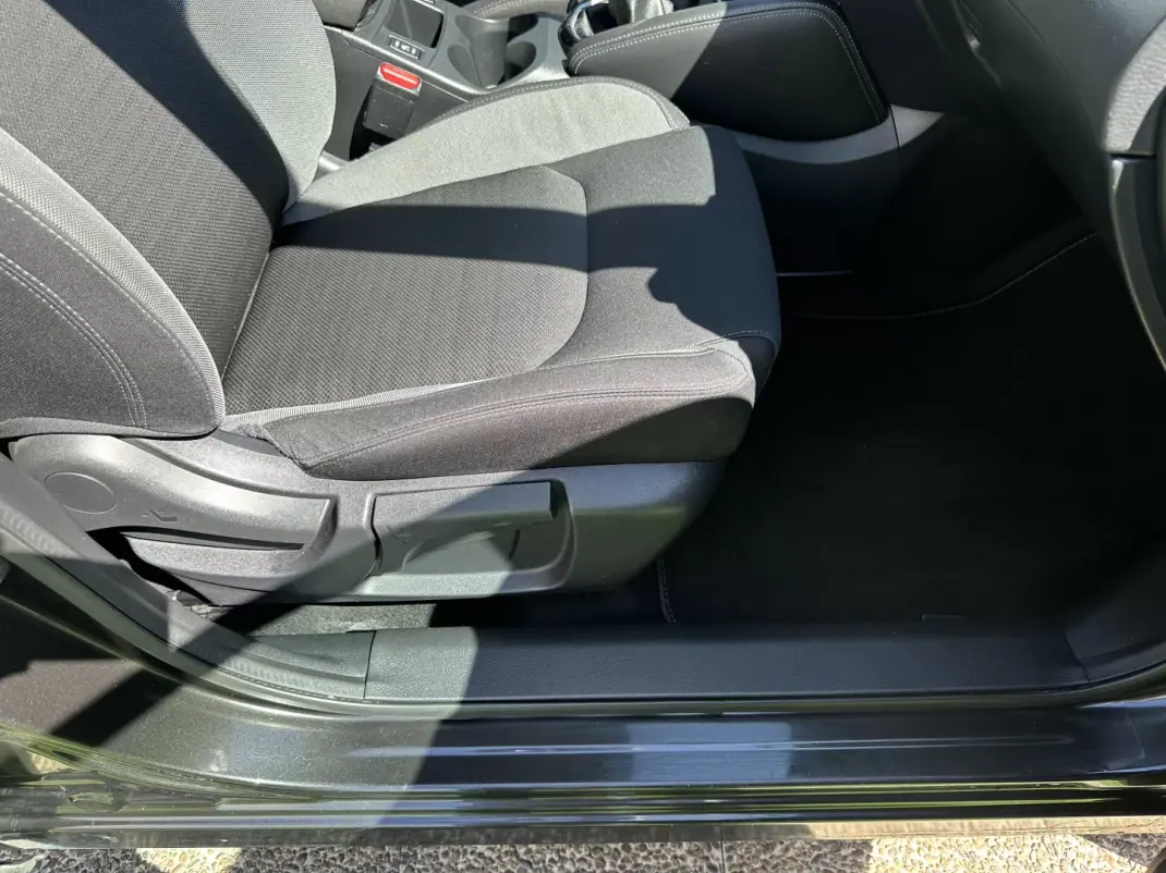 Nissan Qashqai 2018 - 15500 EUR, 200000 km - 200000km - foto 66 de 68