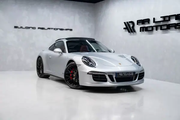 Porsche 911 Carrera 4 GTS PDK 2015 Gasolina