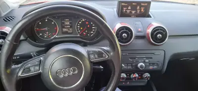 Audi A1 2010 - 6850 EUR, 193000 km - AUTO.MOTO.pt - 193000km - foto 17 de 18