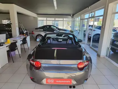 Mazda MX-5 2017 - 23500 EUR, 67000 km - AUTO.MOTO.pt - 67000km - foto 9 de 34