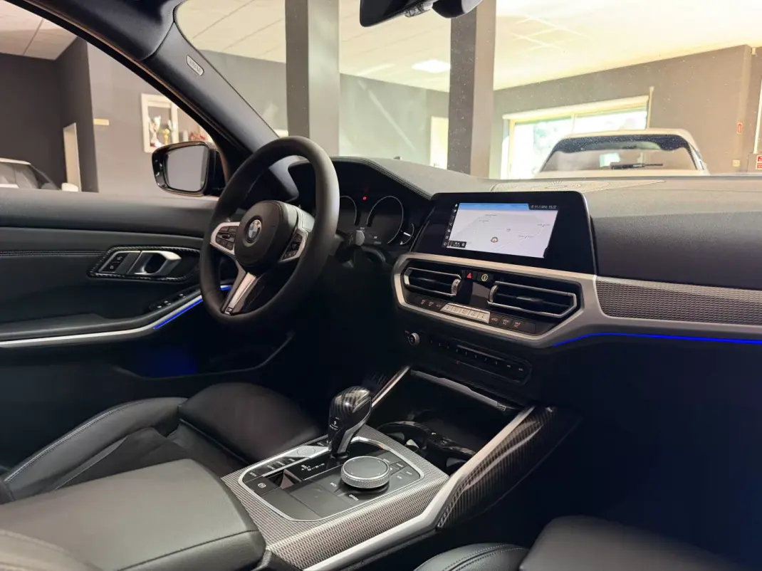 BMW 320 2019 - 26990 EUR, 179874 km - AUTO.MOTO.pt - 179874km - foto 10 de 20