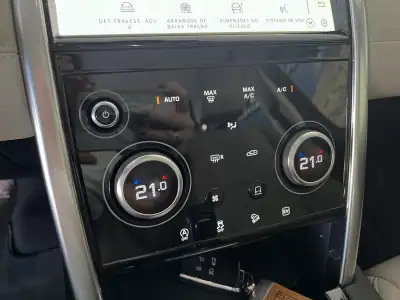 Land Rover Discovery Sport 2021 - 37200 EUR, 74894 km - AUTO.MOTO.pt - 74894km - foto 14 de 26