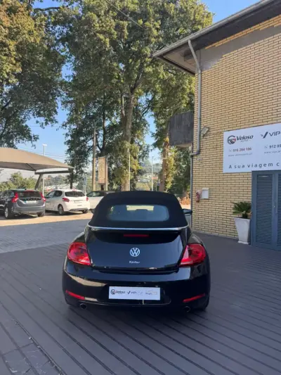 Volkswagen New Beetle Cabriolet 2014 - 27500 EUR, 99600 km - 99600km - foto 4 de 11