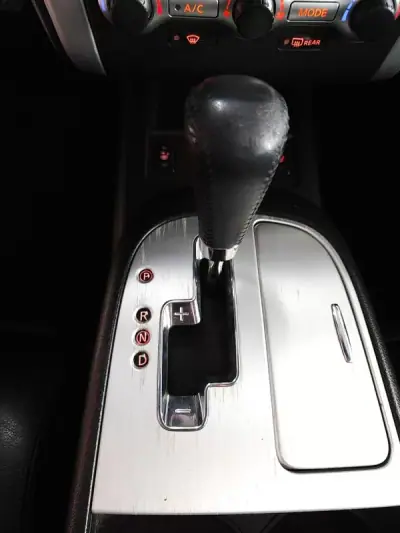 Nissan Murano 2010 - 14750 EUR, 154100 km - AUTO.MOTO.pt - 154100km - foto 43 de 46