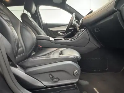 Mercedes-Benz EQC 400 2020 - 33990 EUR, 130000 km - AUTO.MOTO.pt - 130000km - foto 36 de 39