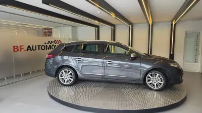 Renault Mégane Sport Tourer 2010 - 6900 EUR, 266834 km - AUTO.MOTO.pt - 266834km - foto 8 de 45