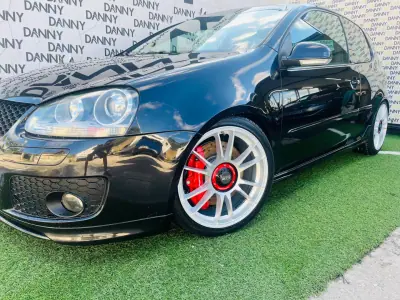 Volkswagen Golf 2007 - 17500 EUR, 220000 km - AUTO.MOTO.pt - 220000km - foto 12 de 15
