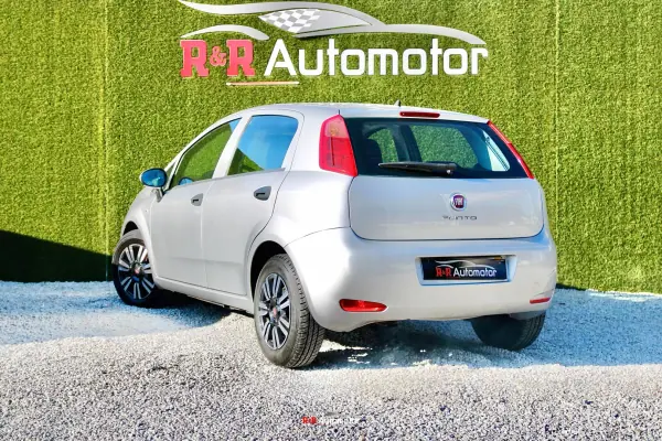 Fiat Punto 2015 - 7300 EUR, 165000 km - AUTO.MOTO.pt - 165000km - foto 2 de 20