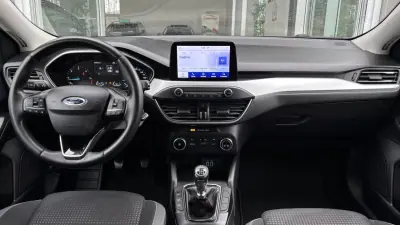 Ford Focus SW 2019 - 11999 EUR, 150121 km - AUTO.MOTO.pt - 150121km - foto 6 de 22
