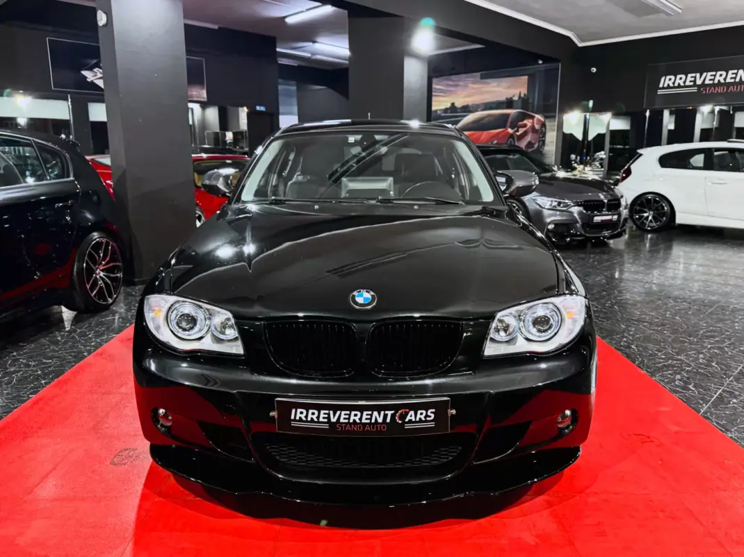 BMW 118 2011 - 13490 EUR, 221686 km - AUTO.MOTO.pt - 221686km - foto 2 de 20