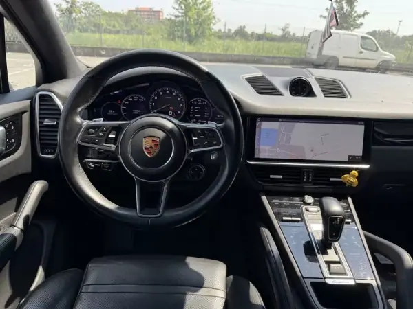 Porsche Cayenne E-Hybrid Platinum Edition 2018 Híbrido Plug-In