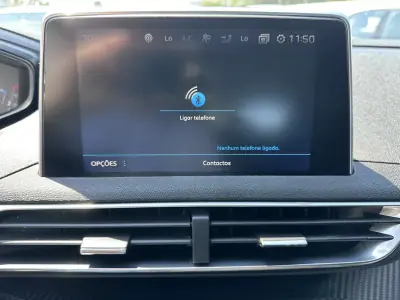 Peugeot 5008 2017 - 13900 EUR, 200000 km - AUTO.MOTO.pt - 200000km - foto 31 de 49