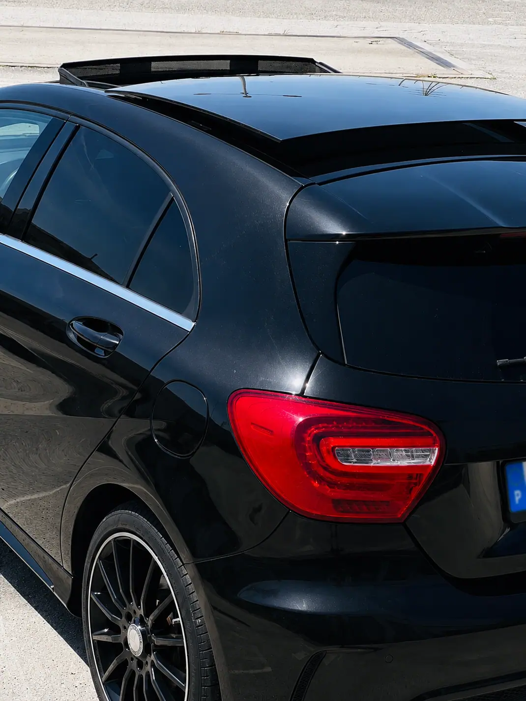 Mercedes-Benz A 220 2014 - 16000 EUR, 196000 km - AUTO.MOTO.pt - 196000km - foto 2 de 10