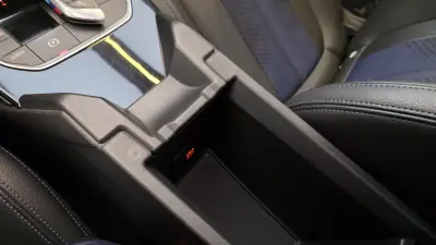 BMW 216 Gran Coupé 2020 - 24900 EUR, 75221 km - AUTO.MOTO.pt - 75221km - foto 48 de 61