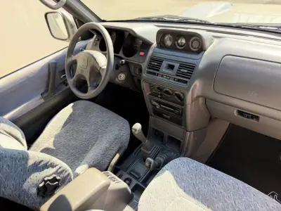 Mitsubishi Pajero 1998 - 14950 EUR, 185823 km - 185823km - foto 8 de 22
