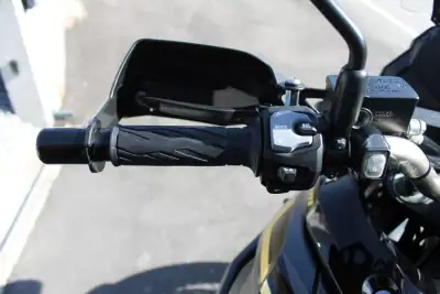 Suzuki DL 2019 - 10750 EUR, 17000 km - AUTO.MOTO.pt - 17000km - foto 23 de 28