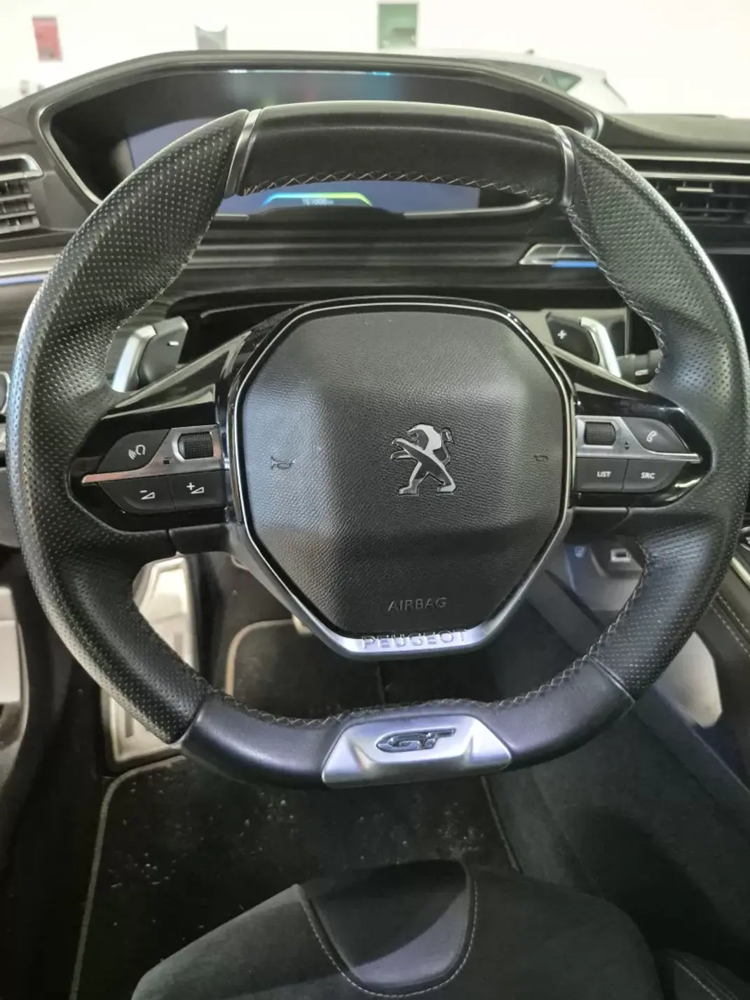 Peugeot 508 SW 2023 - 22000 EUR, 151000 km - 151000km - foto 7 de 42