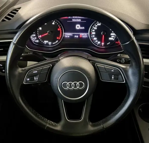 Audi A4 Avant 2022 - 22350 EUR, 172000 km - AUTO.MOTO.pt - 172000km - foto 11 de 36