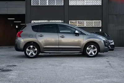 Peugeot 3008 2009 - 6999 EUR, 170630 km - 170630km - foto 2 de 22