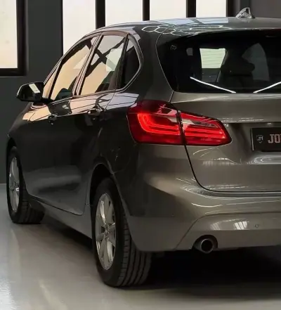 BMW 216 Active Tourer 2015 - 12750 EUR, 196513 km - AUTO.MOTO.pt - 196513km - foto 17 de 25