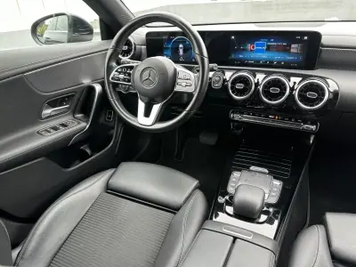 Mercedes-Benz CLA 180 2021 - 26900 EUR, 180000 km - AUTO.MOTO.pt - 180000km - foto 32 de 67