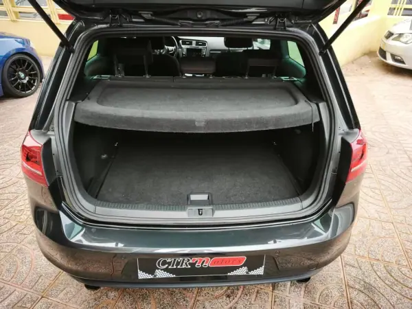 Volkswagen Golf 2014 - 19900 EUR, 160000 km - AUTO.MOTO.pt - 160000km - foto 34 de 34