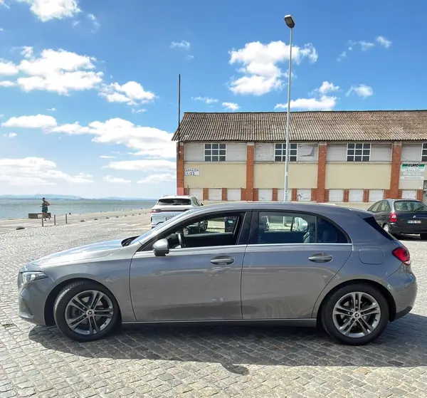 Mercedes-Benz A 180 d Business Solutions Aut. 2020 Diesel