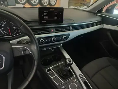 Audi A4 Avant 2017 - 18700 EUR, 168000 km - AUTO.MOTO.pt - 168000km - foto 9 de 16