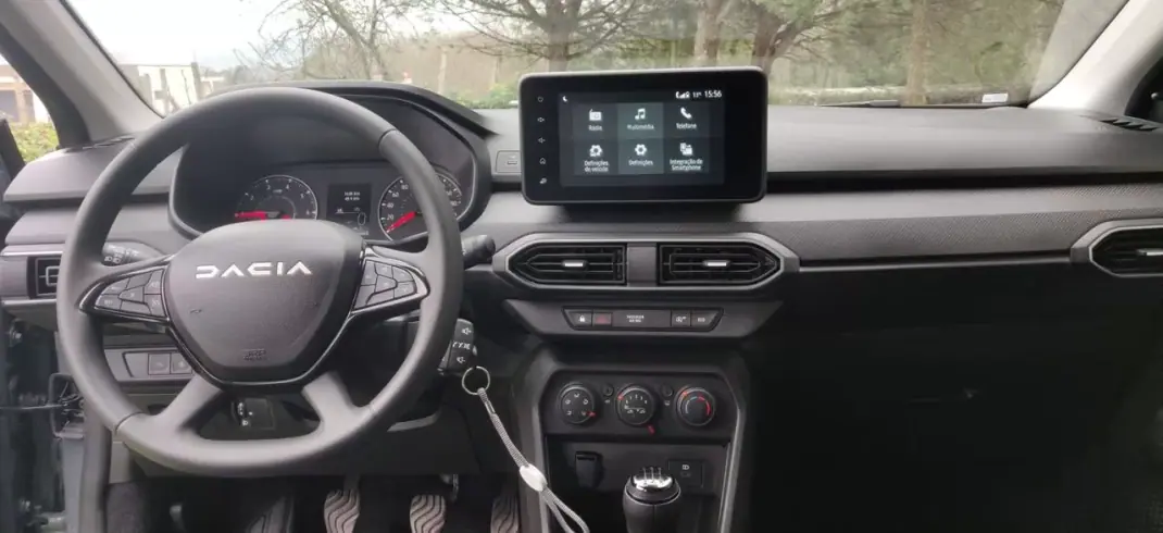 Dacia Sandero 2025 - 16990 EUR, 2000 km - AUTO.MOTO.pt - 2000km - foto 22 de 39
