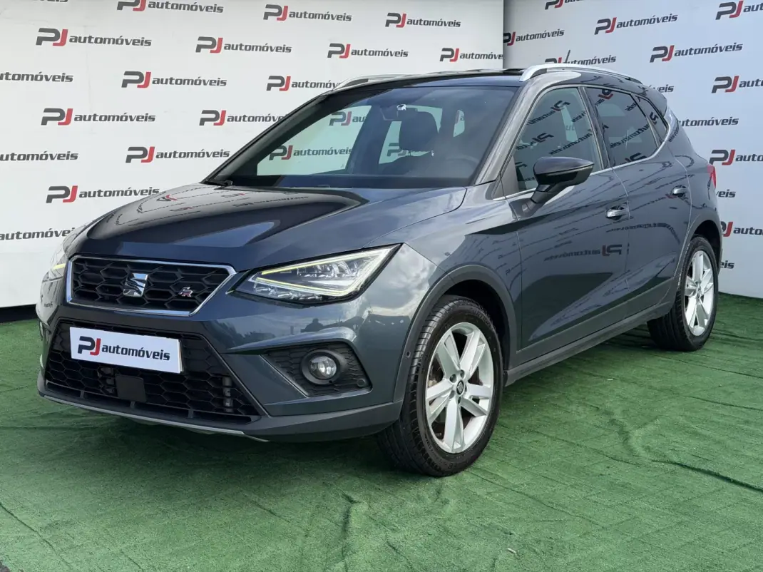 SEAT Arona 2021 - 15650 EUR, 106000 km - AUTO.MOTO.pt - 106000km - foto 1 de 18