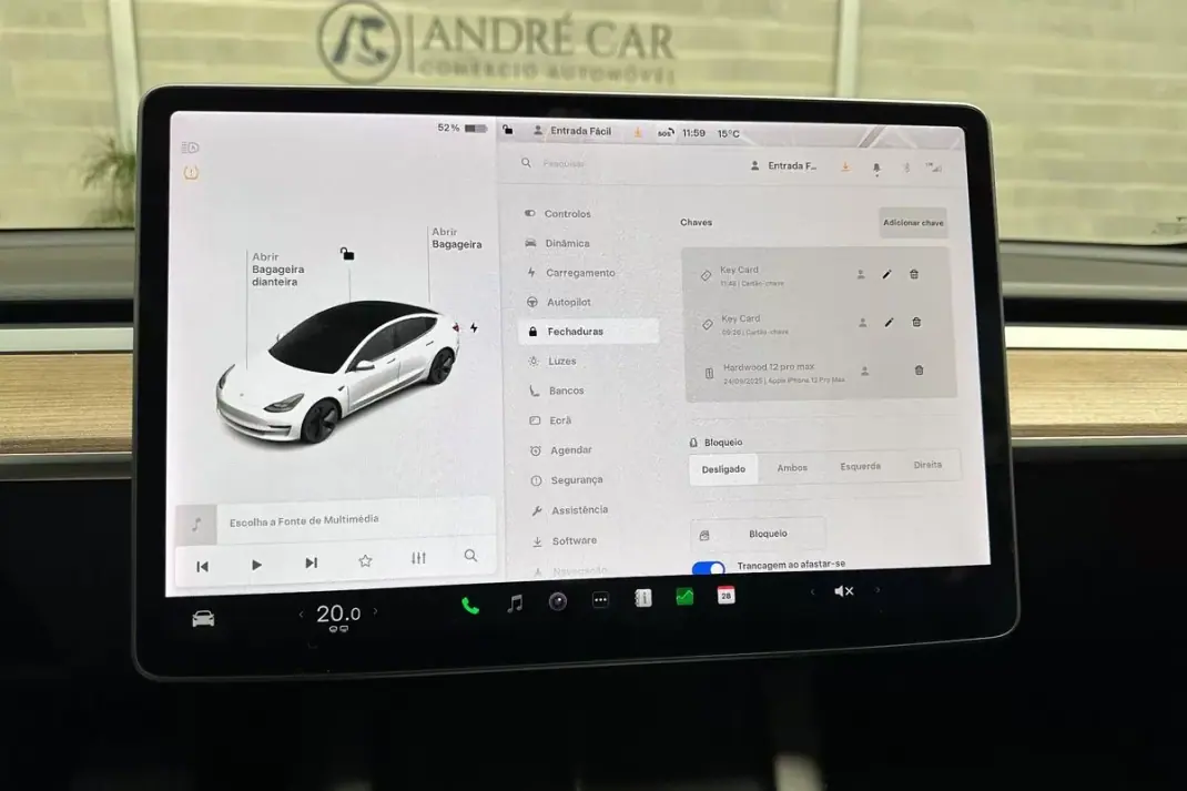 Tesla Model 3 2021 - 27450 EUR, 33801 km - AUTO.MOTO.pt - 33801km - foto 23 de 48