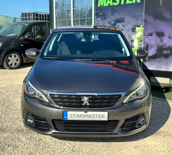 Peugeot 308 2019 - 8450 EUR, 200815 km - AUTO.MOTO.pt - 200815km - foto 2 de 17
